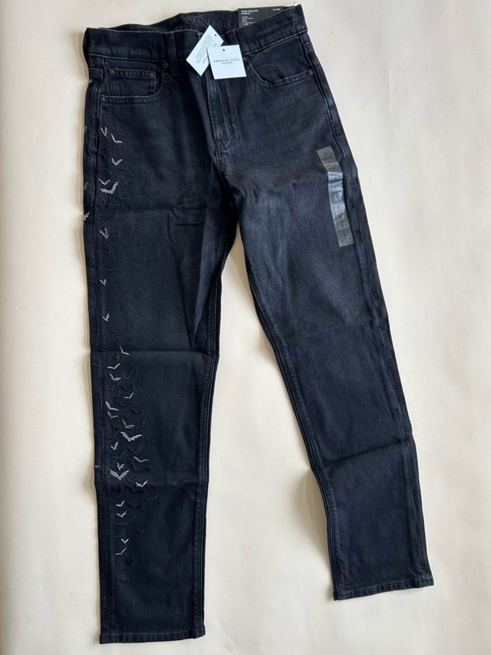 American Eagle Outfitters Super High-Rise Stretch Jeans in Charcoal black size 2 - Picture 2 of 6
